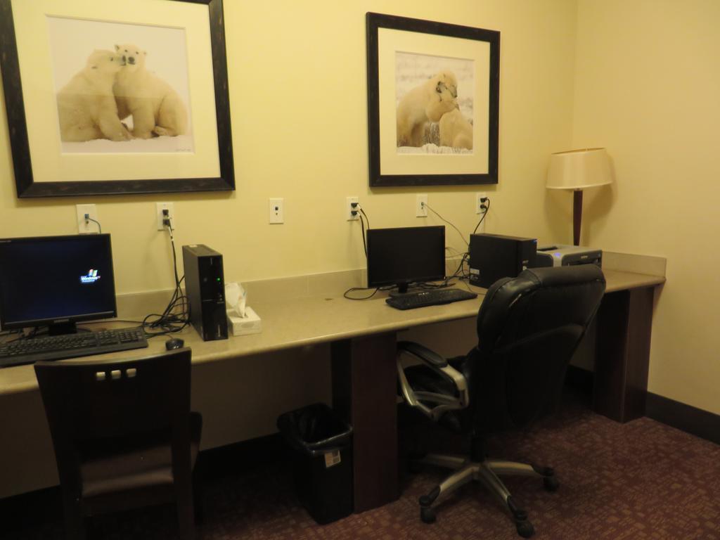 Sigma Inn & Suites Hudson'S Hope Hudsons Hope ภายนอก รูปภาพ
