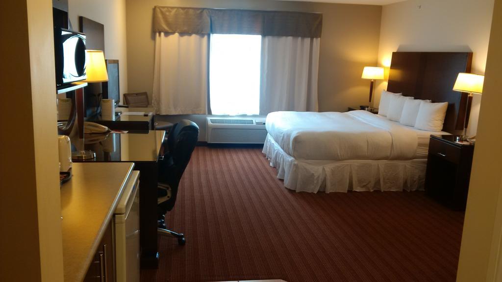 Sigma Inn & Suites Hudson'S Hope Hudsons Hope ภายนอก รูปภาพ